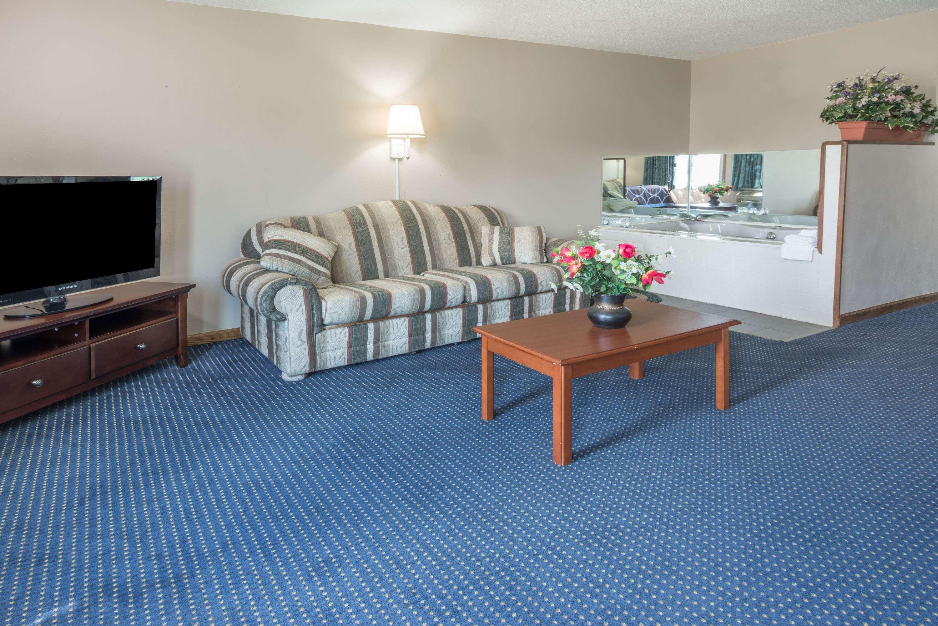Super 8 By Wyndham O'Fallon Mo/St. Louis Area Esterno foto